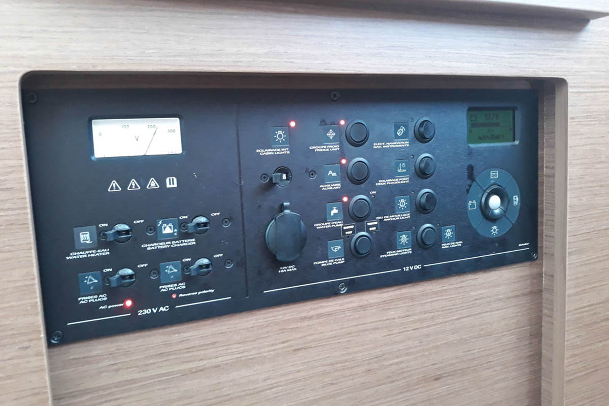 Lagoon 42 - 4 + 2 cab. — photo 12