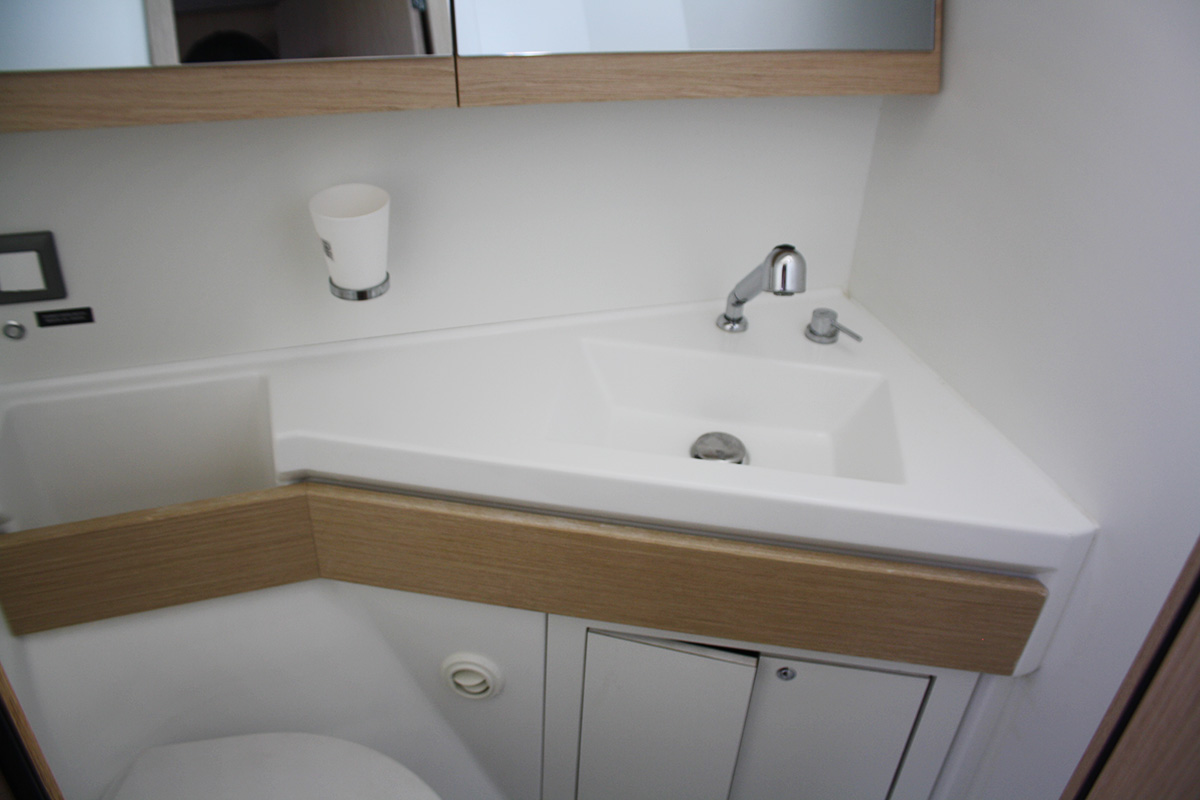 Oceanis 46.1 - 4 cab. — photo 33