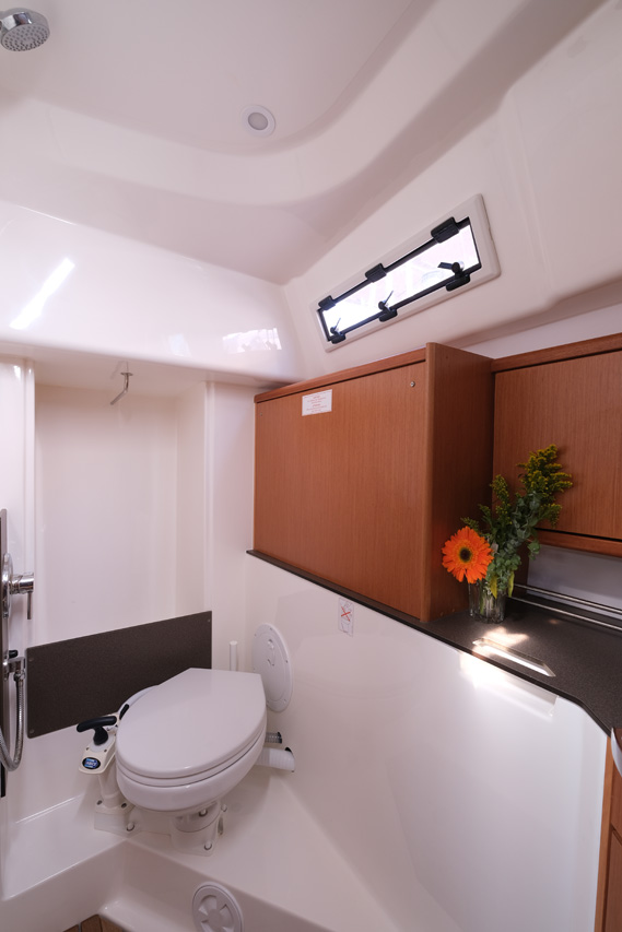 Bavaria Cruiser 34 - 2 cab. — photo 11