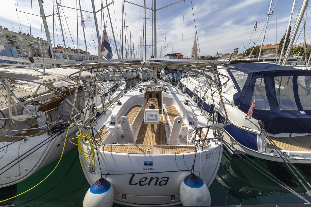 Bavaria Cruiser 34 Style — photo 1