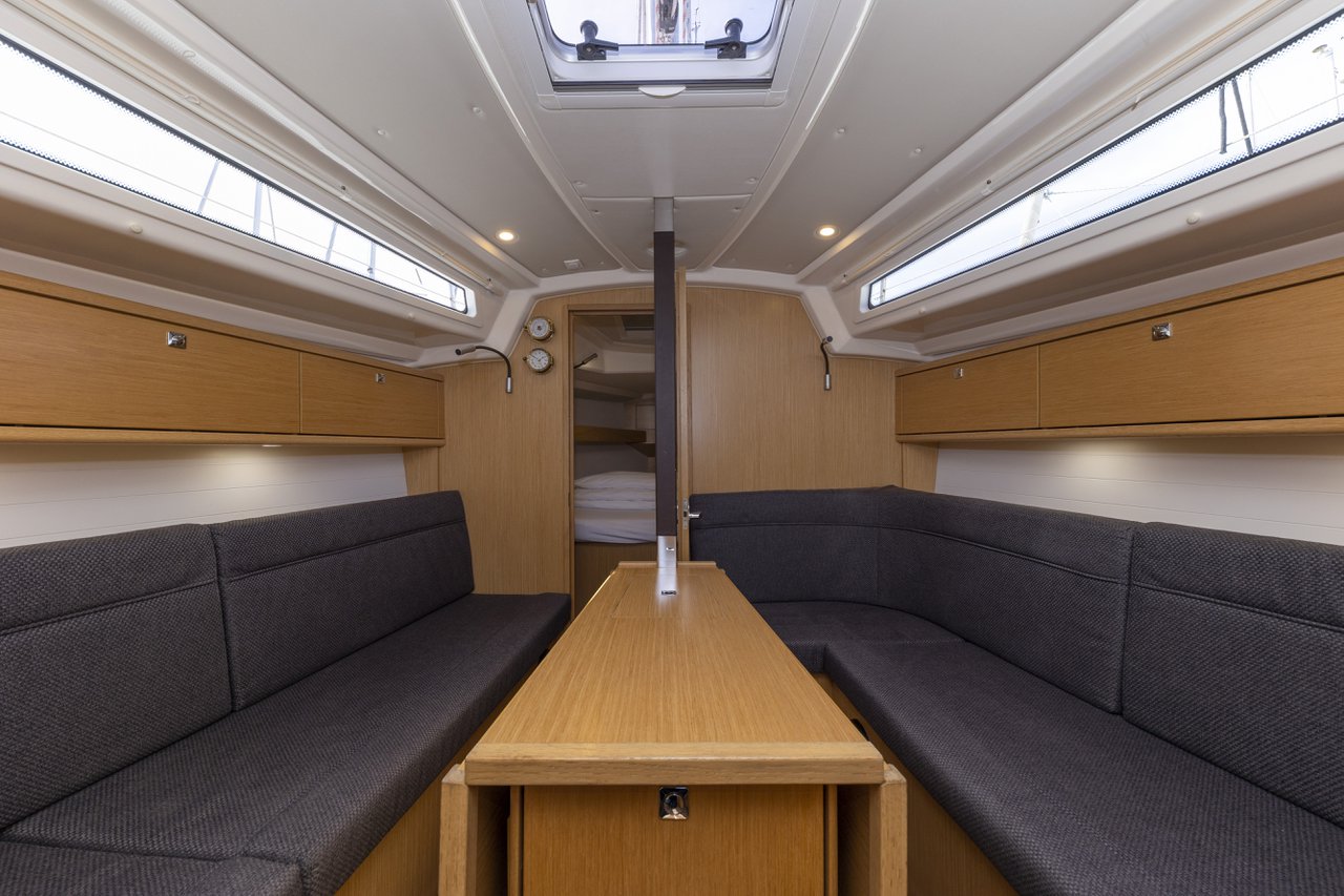 Bavaria Cruiser 34 Style — photo 9