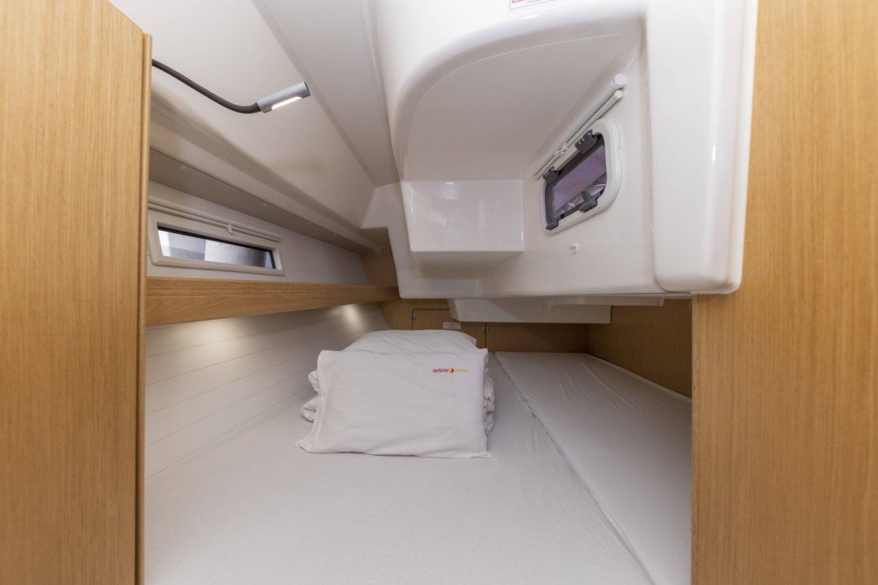 Bavaria Cruiser 34 Style — photo 16