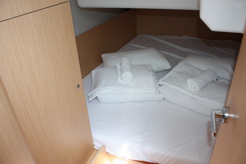 Oceanis 35.1 — photo 12