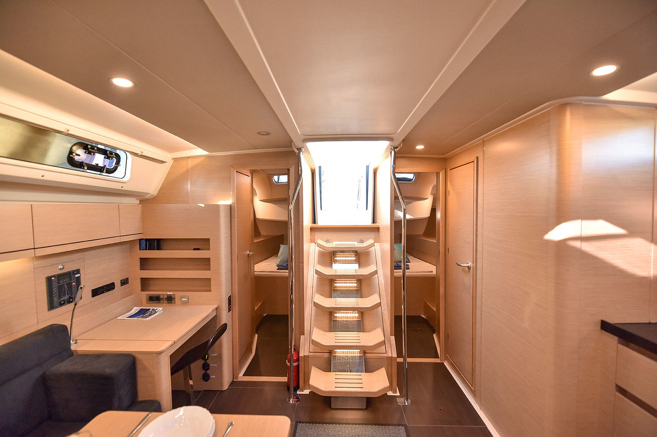 Hanse 508 - 5 + 1 cab. — photo 7