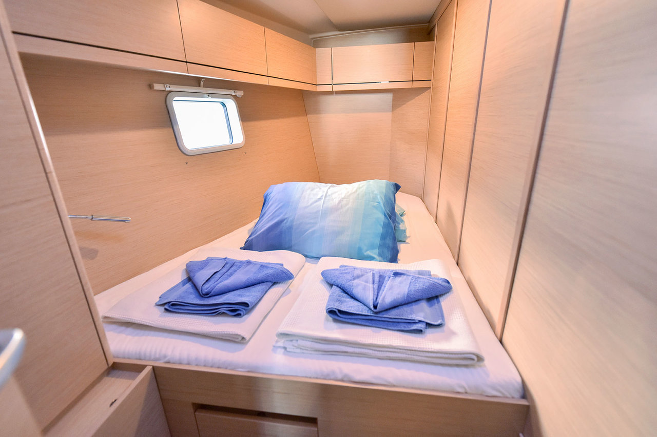 Hanse 508 - 5 + 1 cab. — photo 10