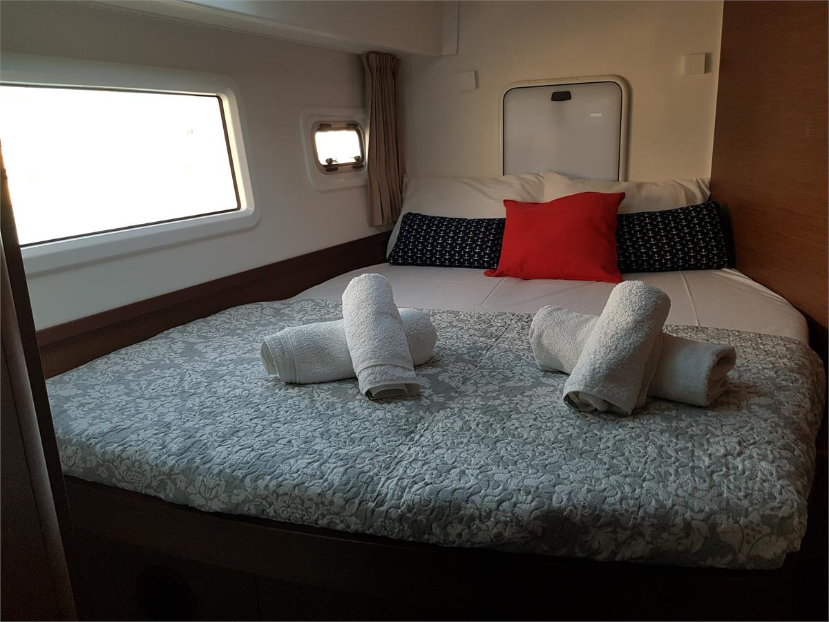 Lagoon 42 - 4 + 2 cab. — photo 29