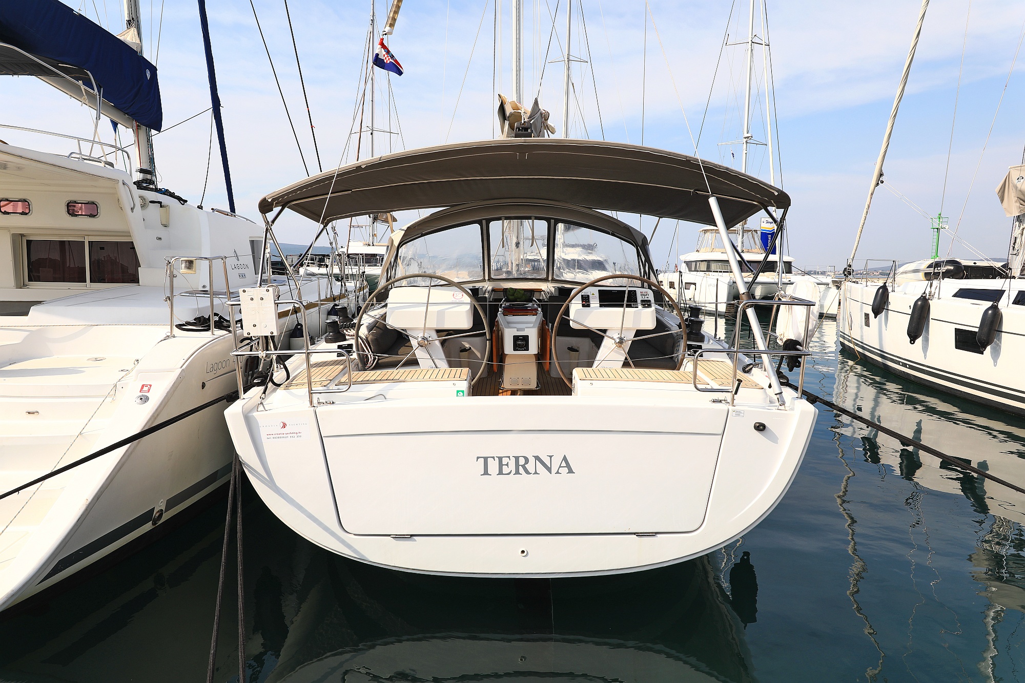 Hanse 458 - 3 cab. — photo 3