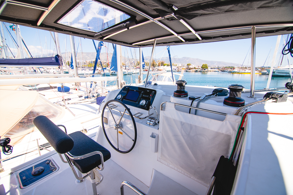 Lagoon 42 - 4 + 2 cab. — photo 6