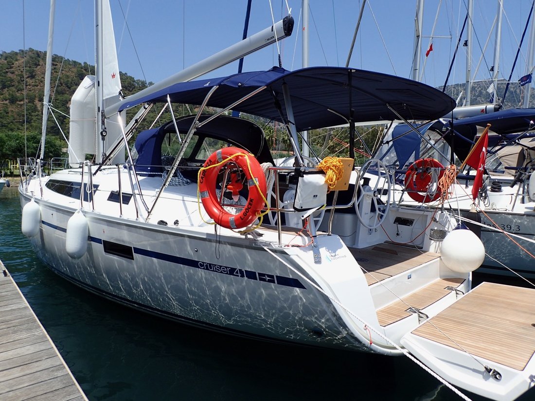 Bavaria Cruiser 41 - 3 cab. — photo 4