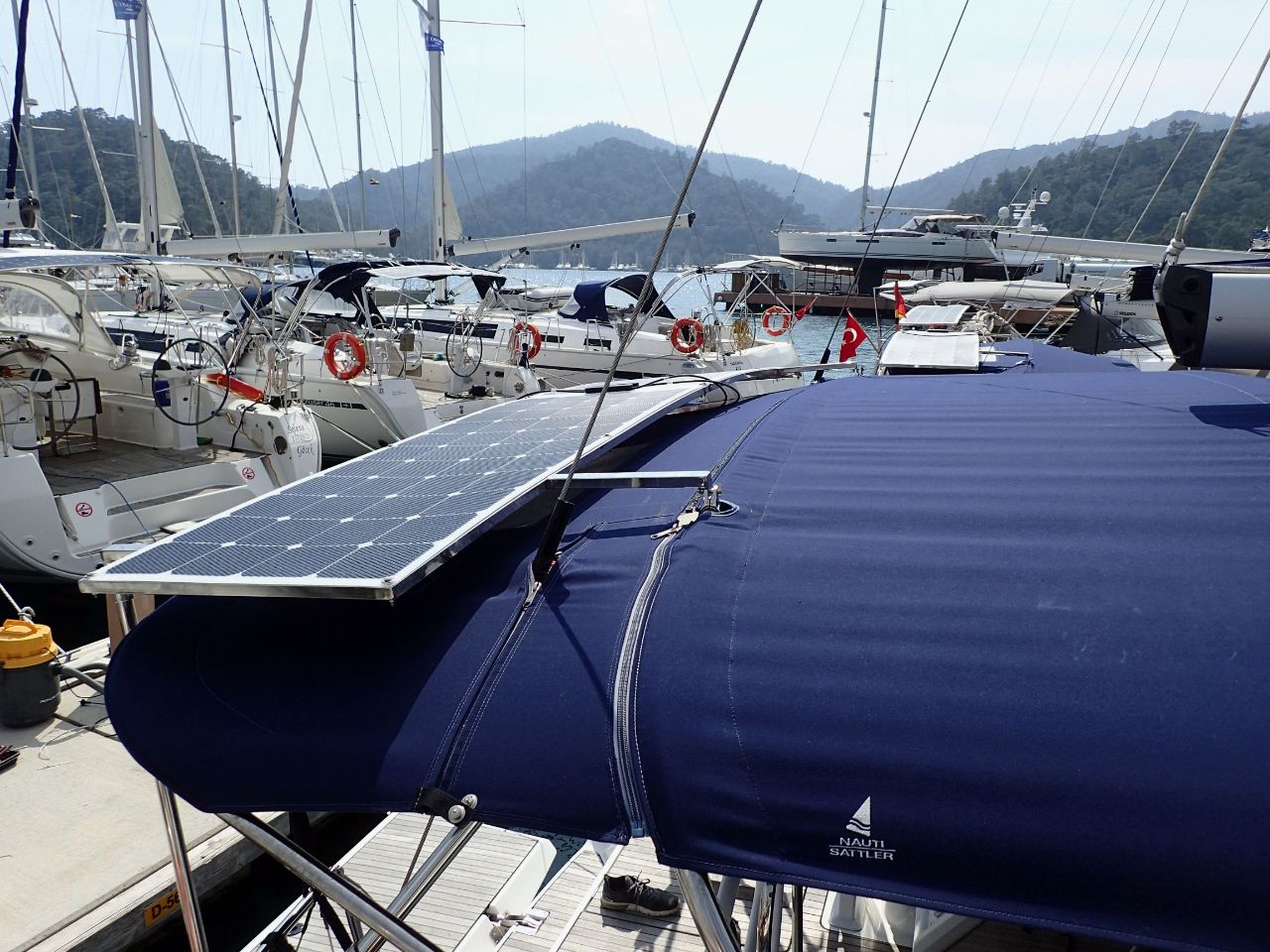 Bavaria Cruiser 41 - 3 cab. — photo 13