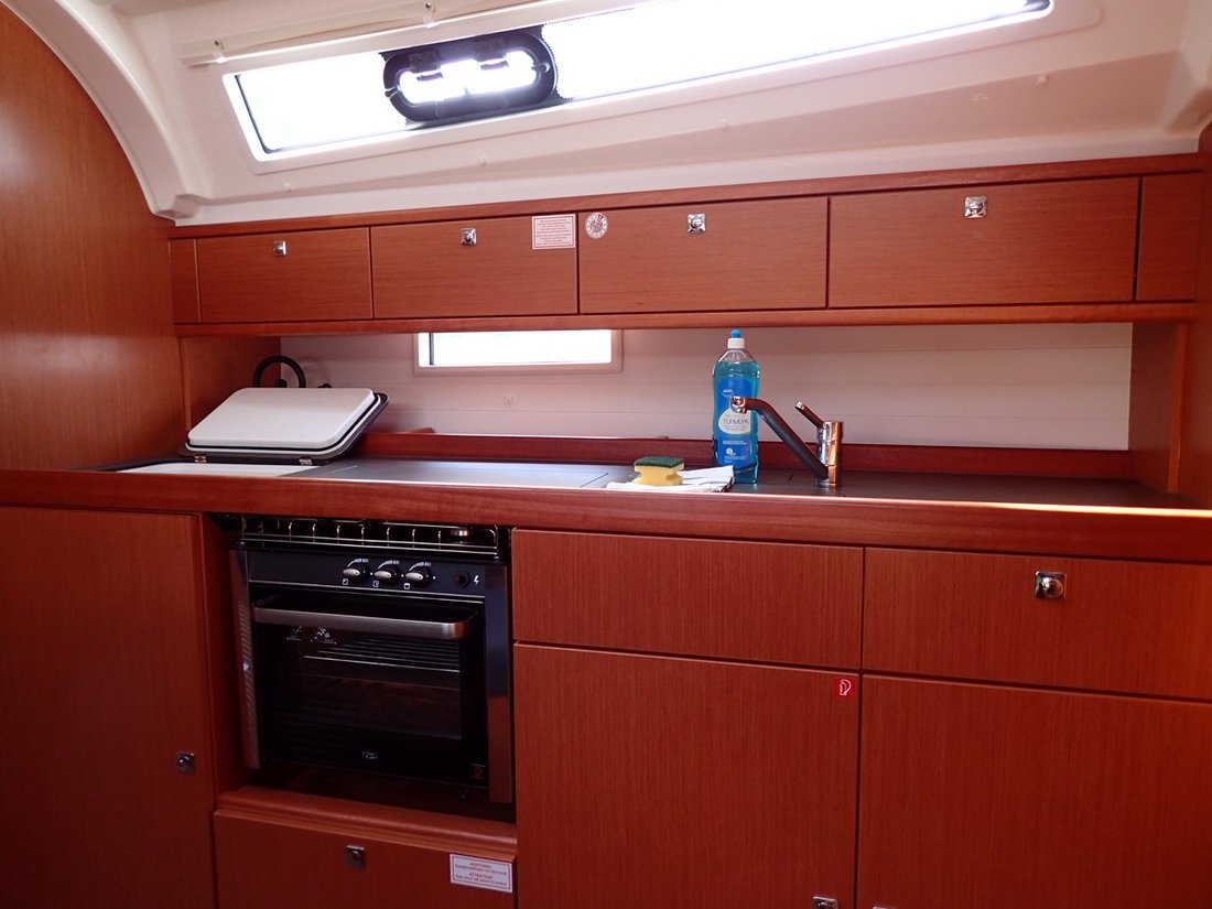 Bavaria Cruiser 41 - 3 cab. — photo 18