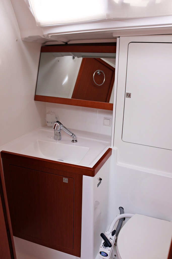 Oceanis 48 - 5 cab. — photo 35