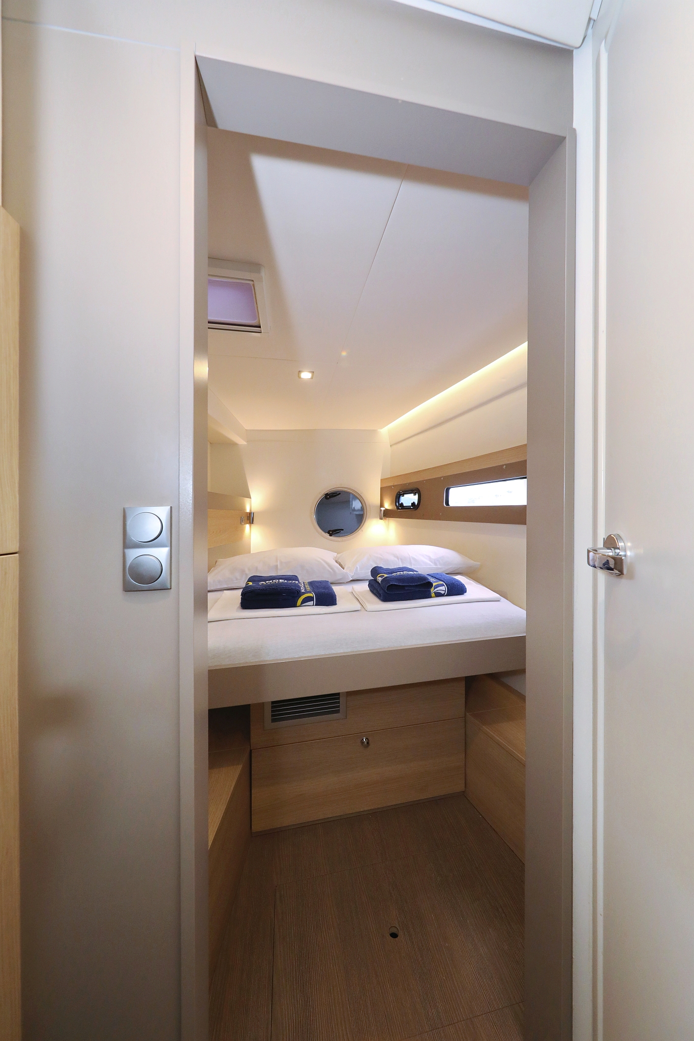 Bali 4.5 - 4 + 2 cab. — photo 42