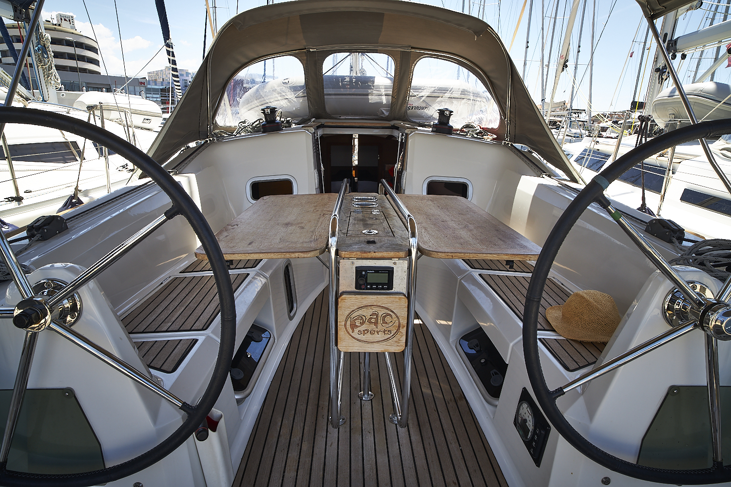 Sun Odyssey 349 - 3 cab. — photo 4