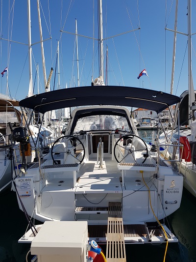 Oceanis 35.1 — photo 1