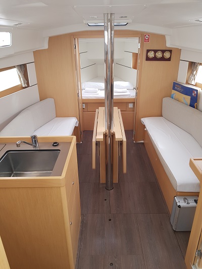 Oceanis 35.1 — photo 4