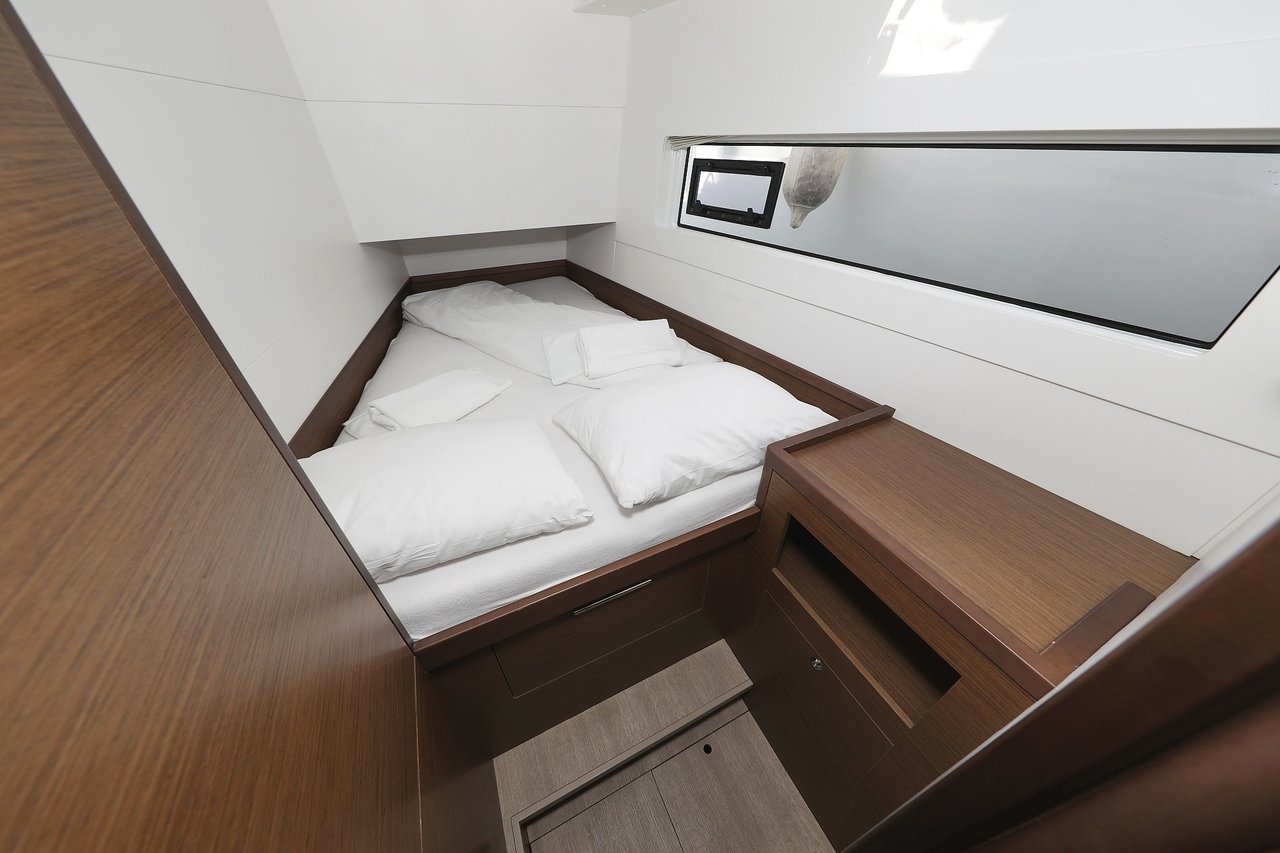 Lagoon 40 - 4 + 2 cab — photo 25
