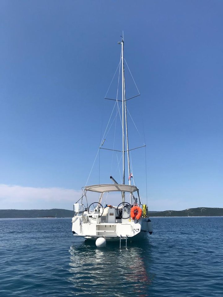 Oceanis 35.1 — photo 4