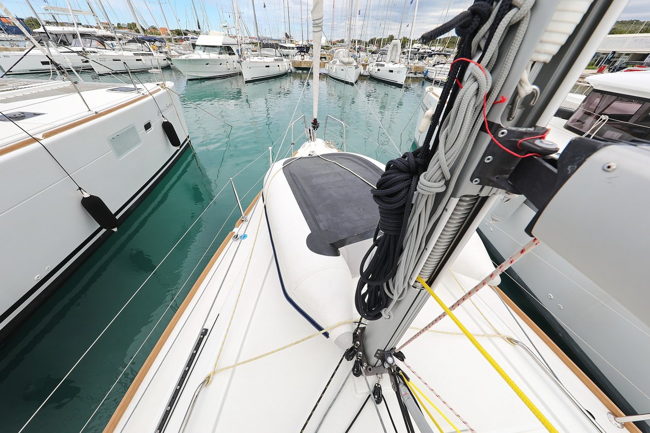Oceanis 35.1 — photo 5