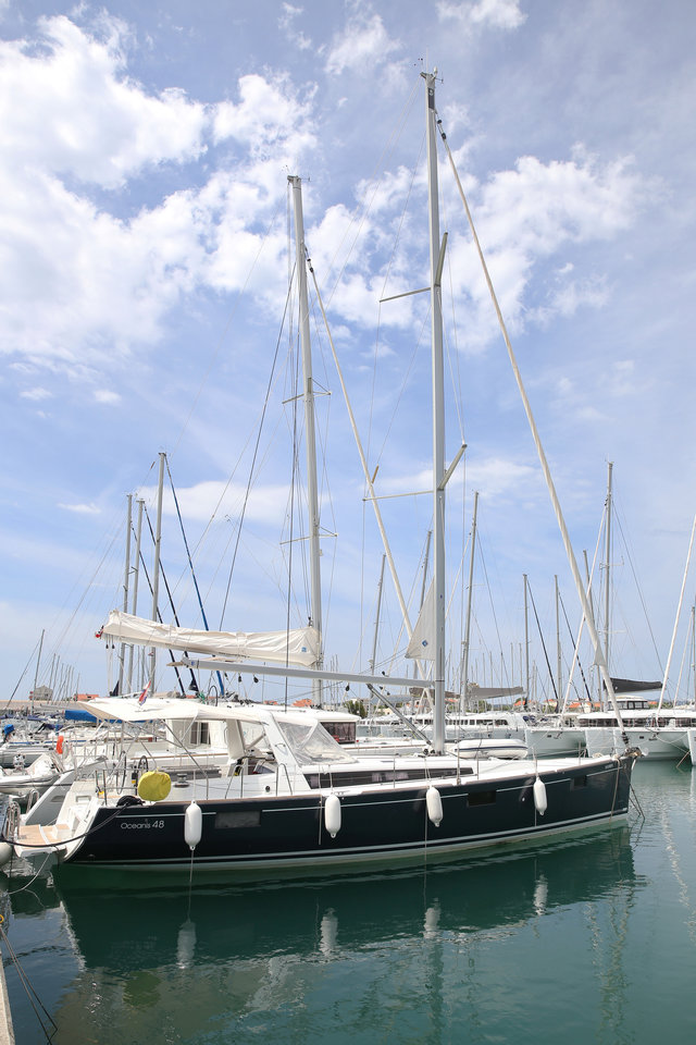 Oceanis 48 - 5 cab. — photo 1