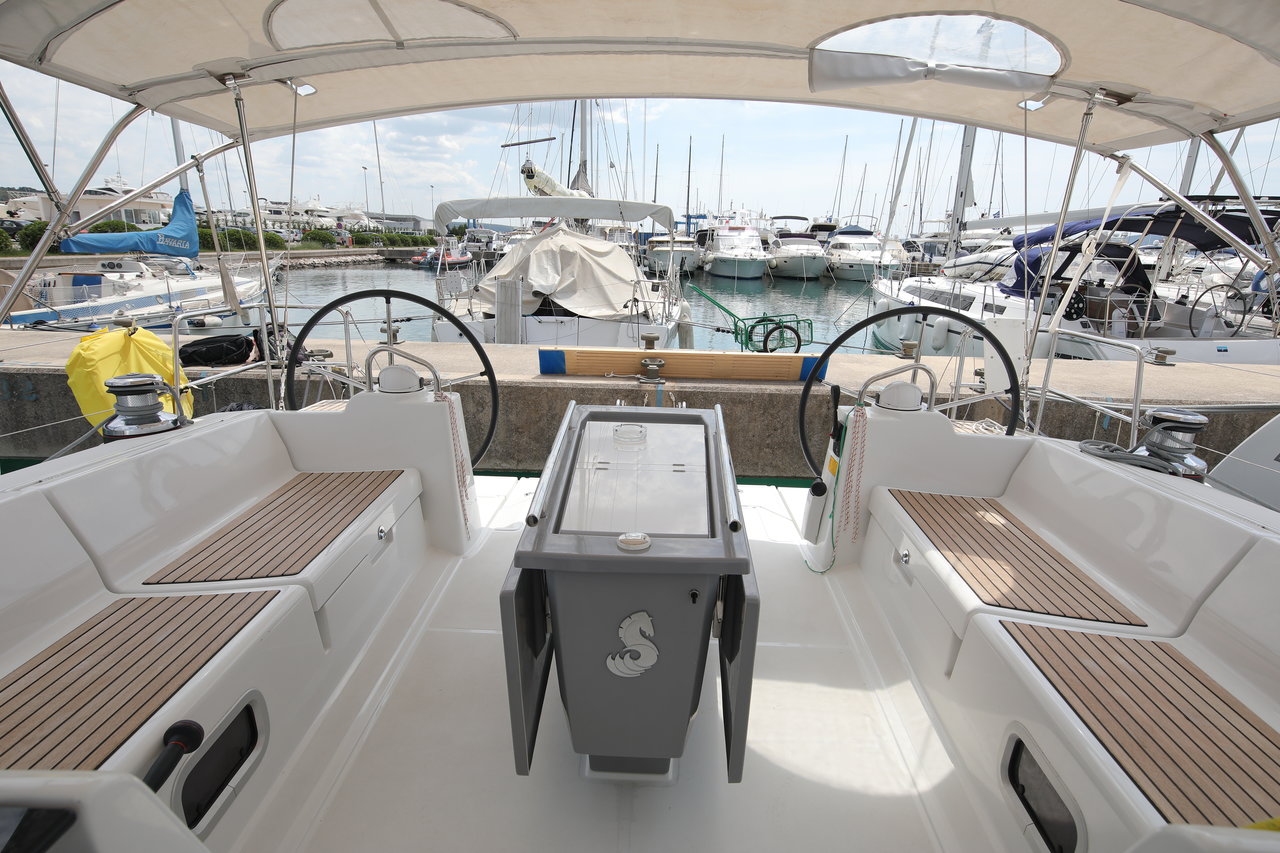 Oceanis 48 - 5 cab. — photo 10