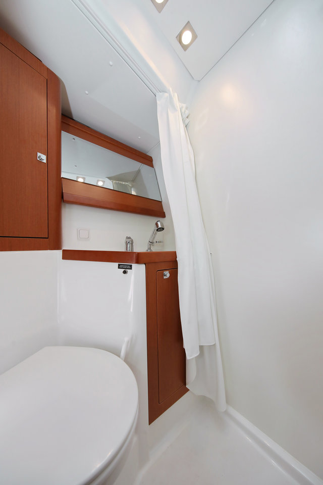 Oceanis 48 - 5 cab. — photo 21