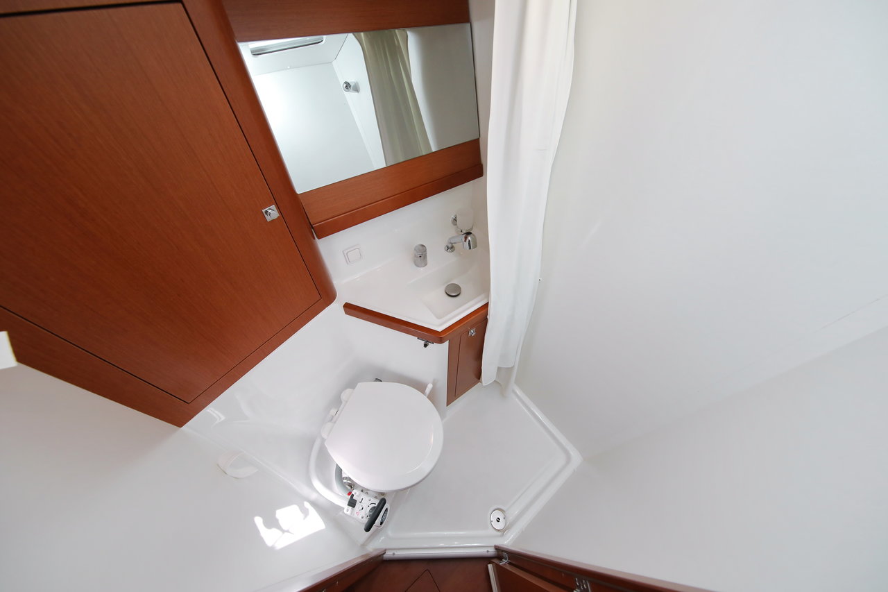Oceanis 48 - 5 cab. — photo 22