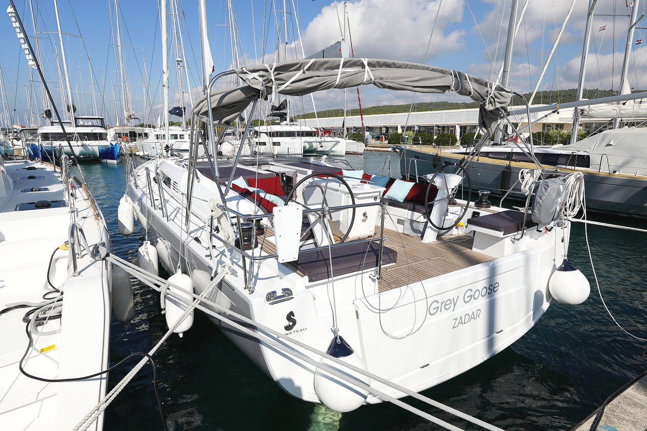 Oceanis 51.1 — photo 4