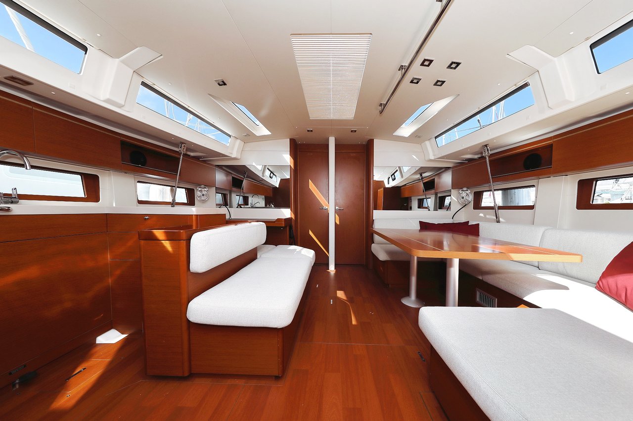 Oceanis 51.1 — photo 18