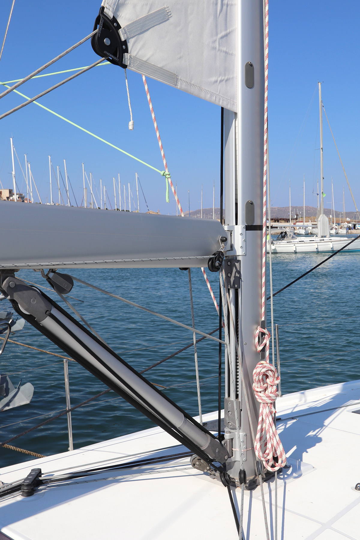 Sun Odyssey 410 - 3 cab. — photo 9