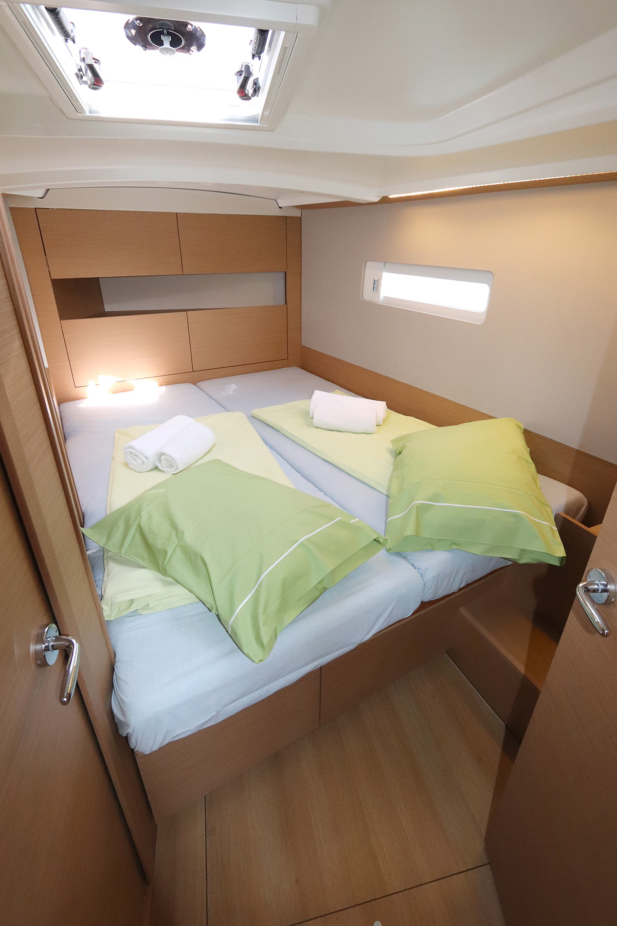 Sun Odyssey 410 - 3 cab. — photo 16
