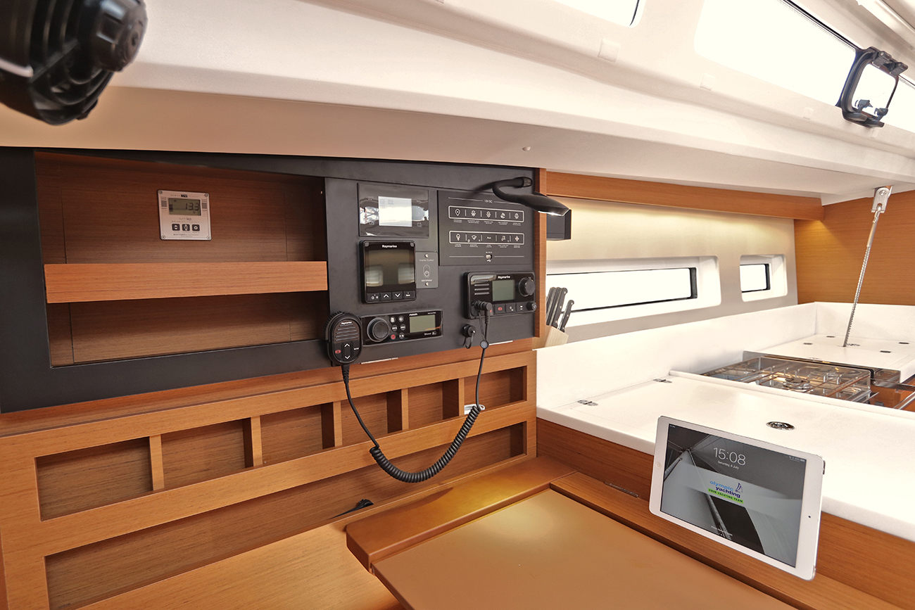 Sun Odyssey 440 - 4 cab. — photo 13
