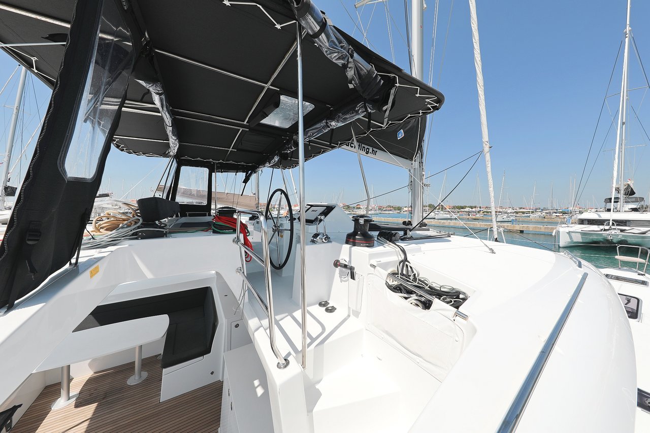 Lagoon 450 F - 4 + 2 cab. — photo 18