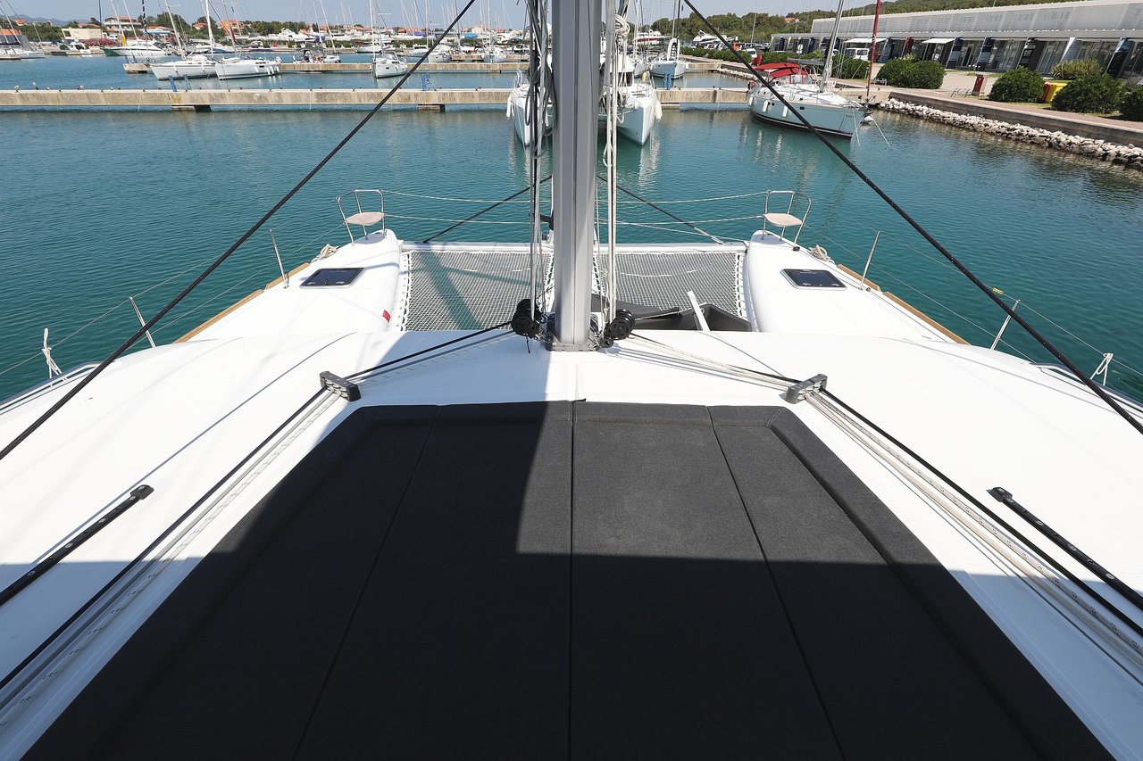 Lagoon 450 F - 4 + 2 cab. — photo 24