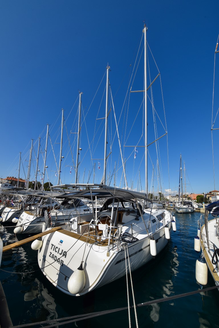 Bavaria Cruiser 46 - 4 cab. — photo 4