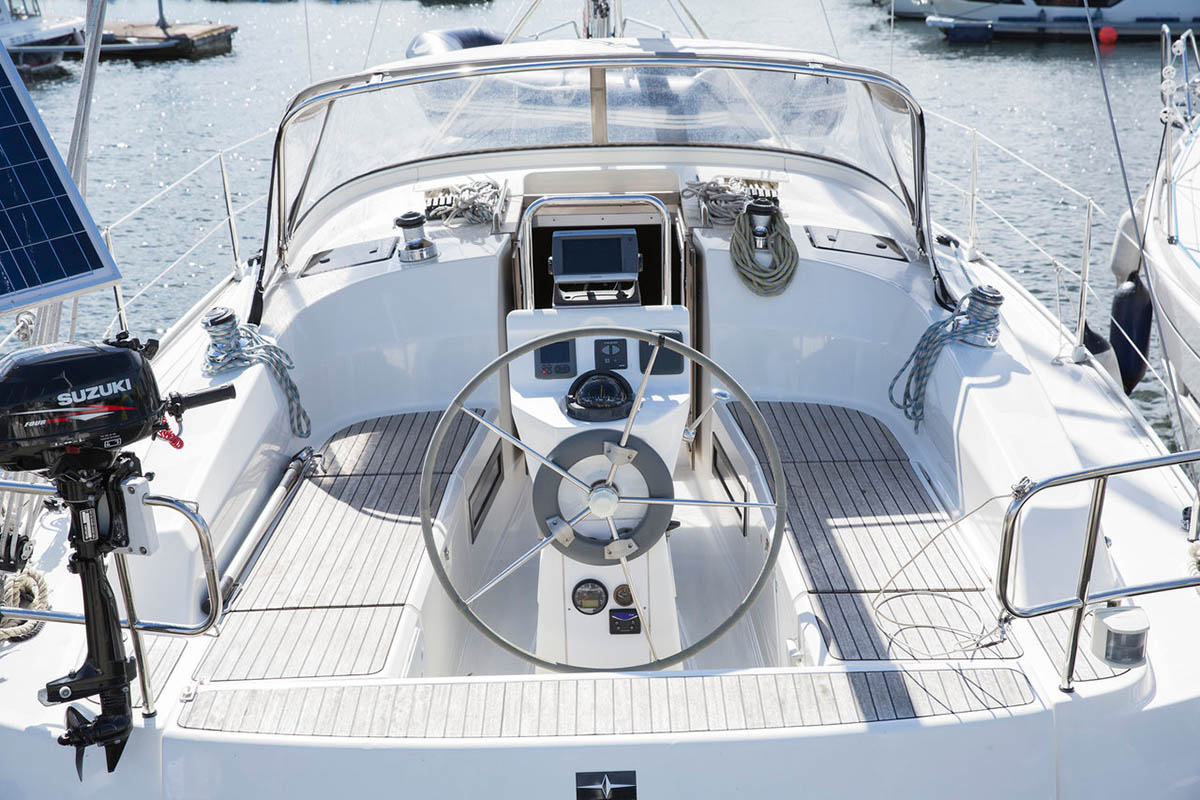 Bavaria Cruiser 36 — photo 4