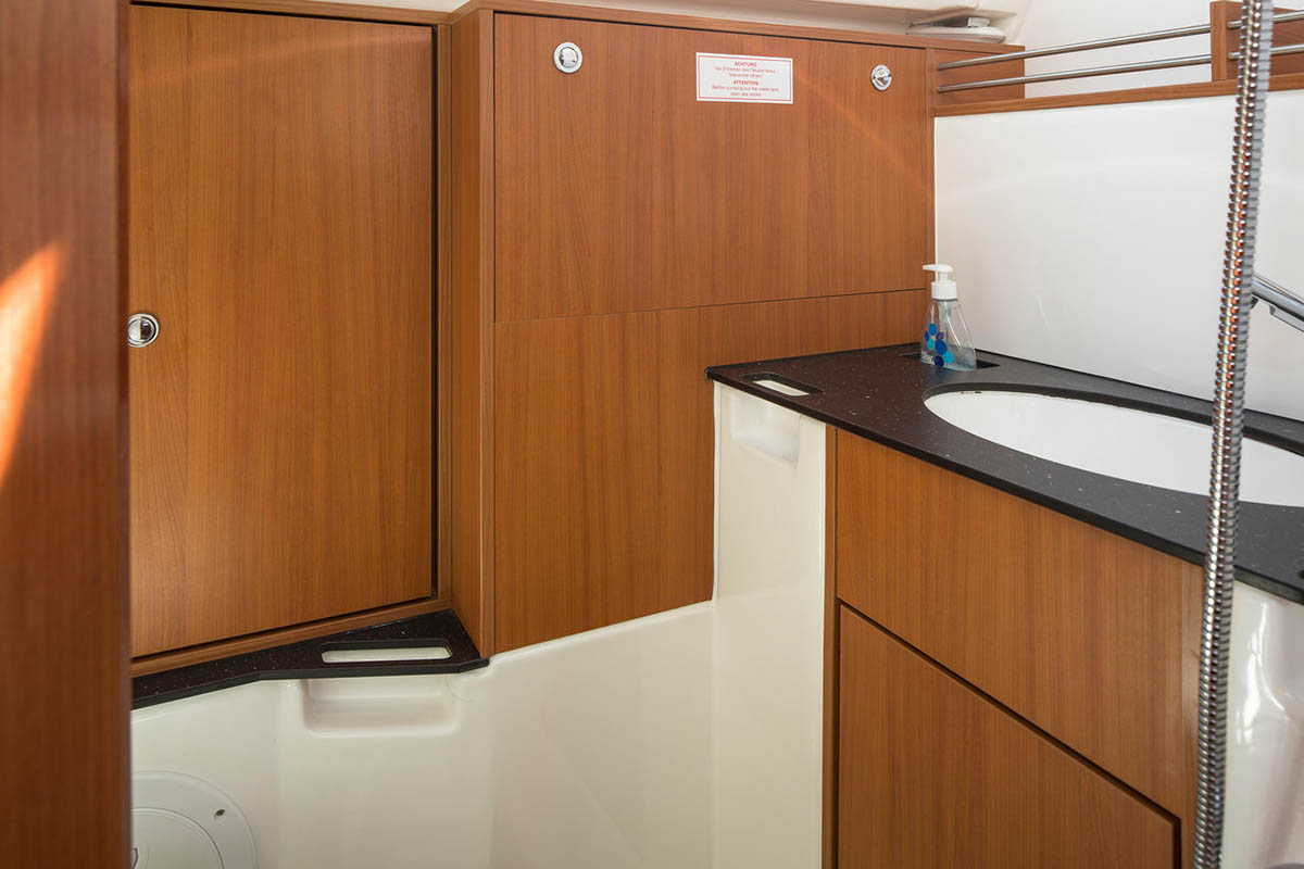 Bavaria Cruiser 36 — photo 12