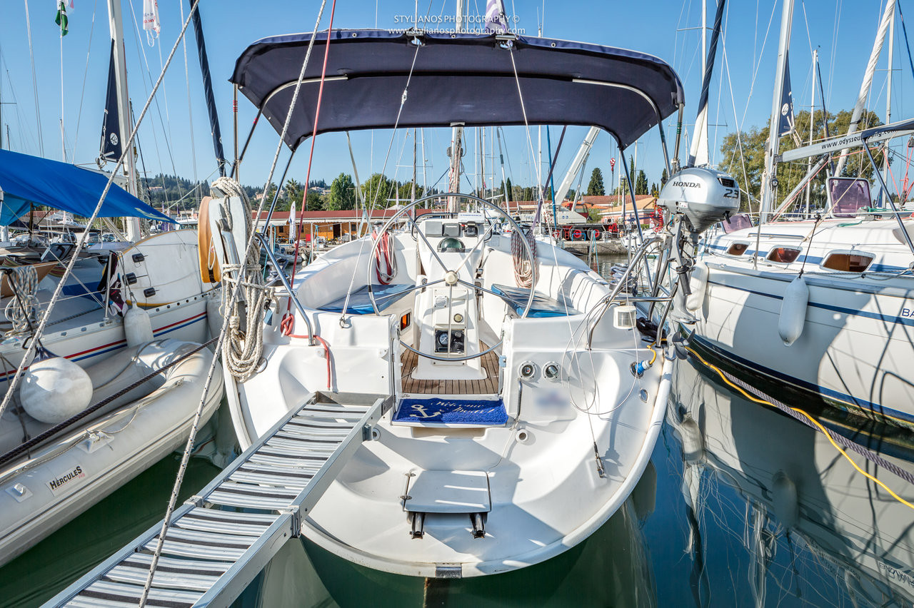 Bavaria 32 — photo 1