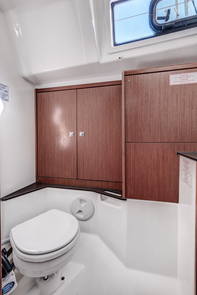 Bavaria Cruiser 37 - 3 cab. — photo 8