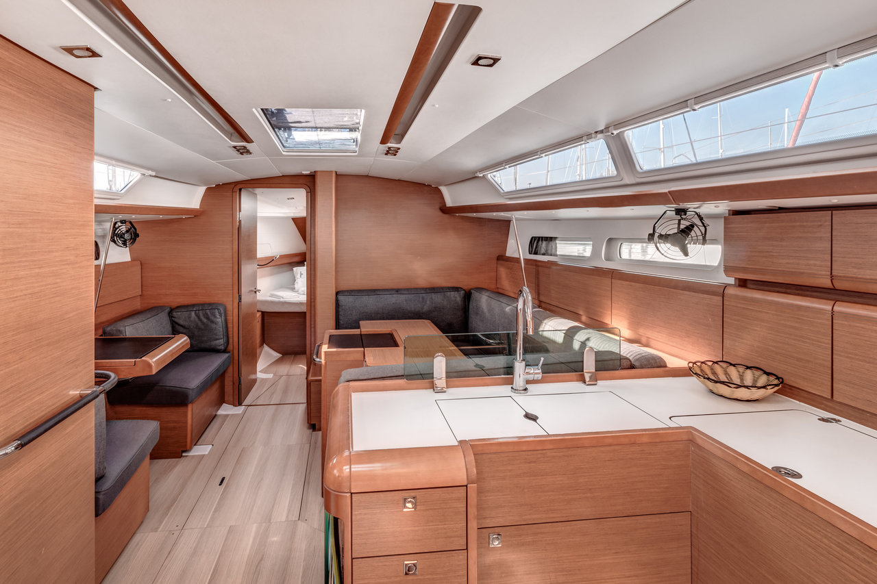 Sun Odyssey 419 - 3 cab. — photo 6