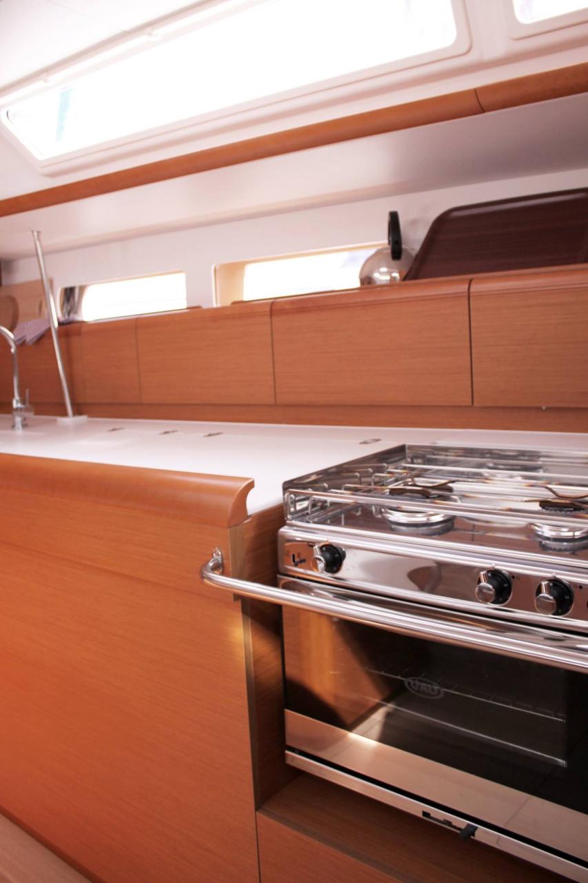 Sun Odyssey 479 - 4 cab. — photo 14