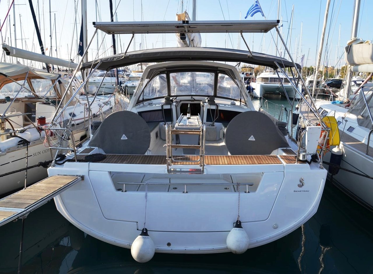 Oceanis 48 - 5 cab. — photo 1