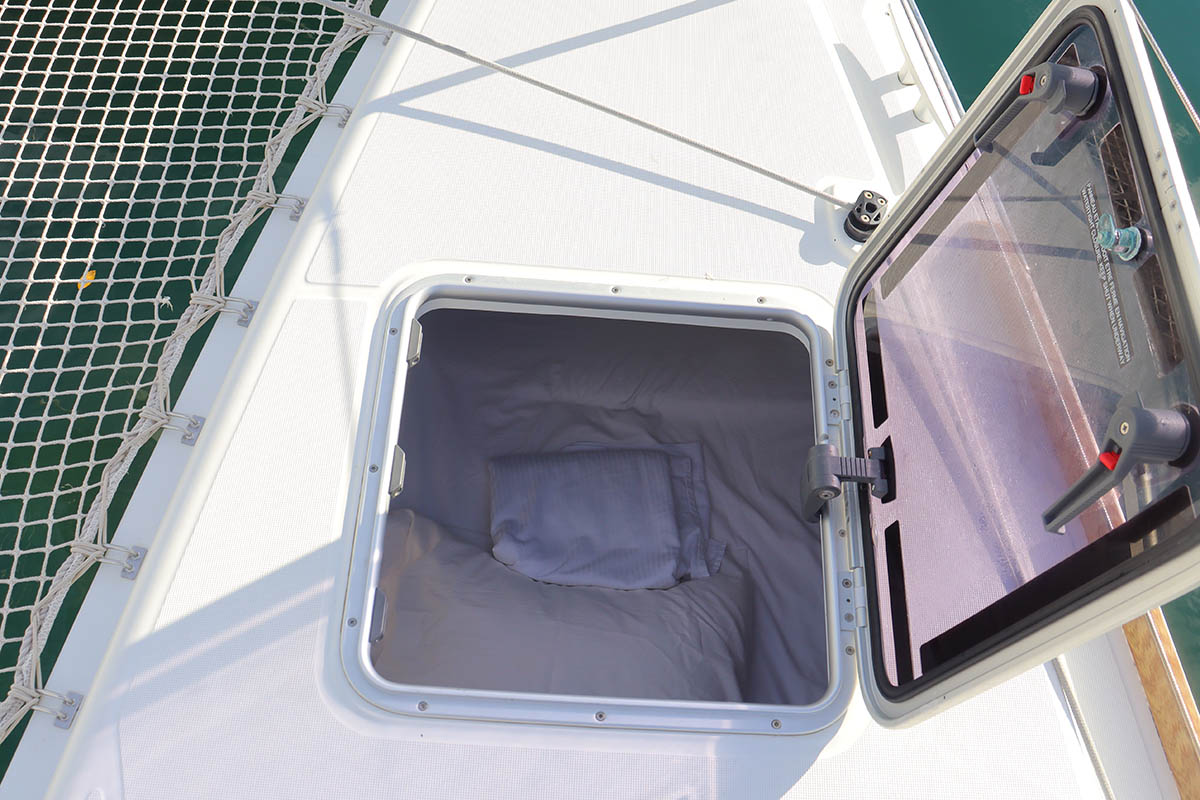 Lagoon 40 - 3 + 2 cab — photo 33