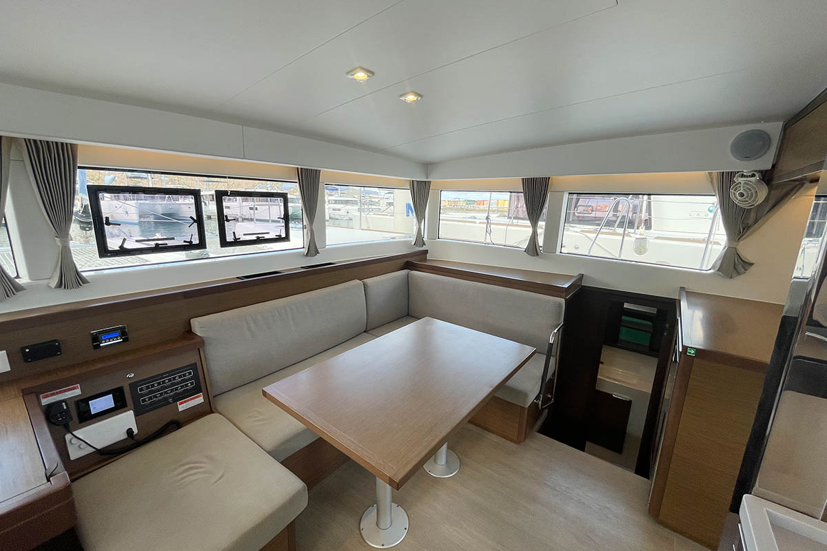 Lagoon 40 - 3 + 2 cab — photo 10
