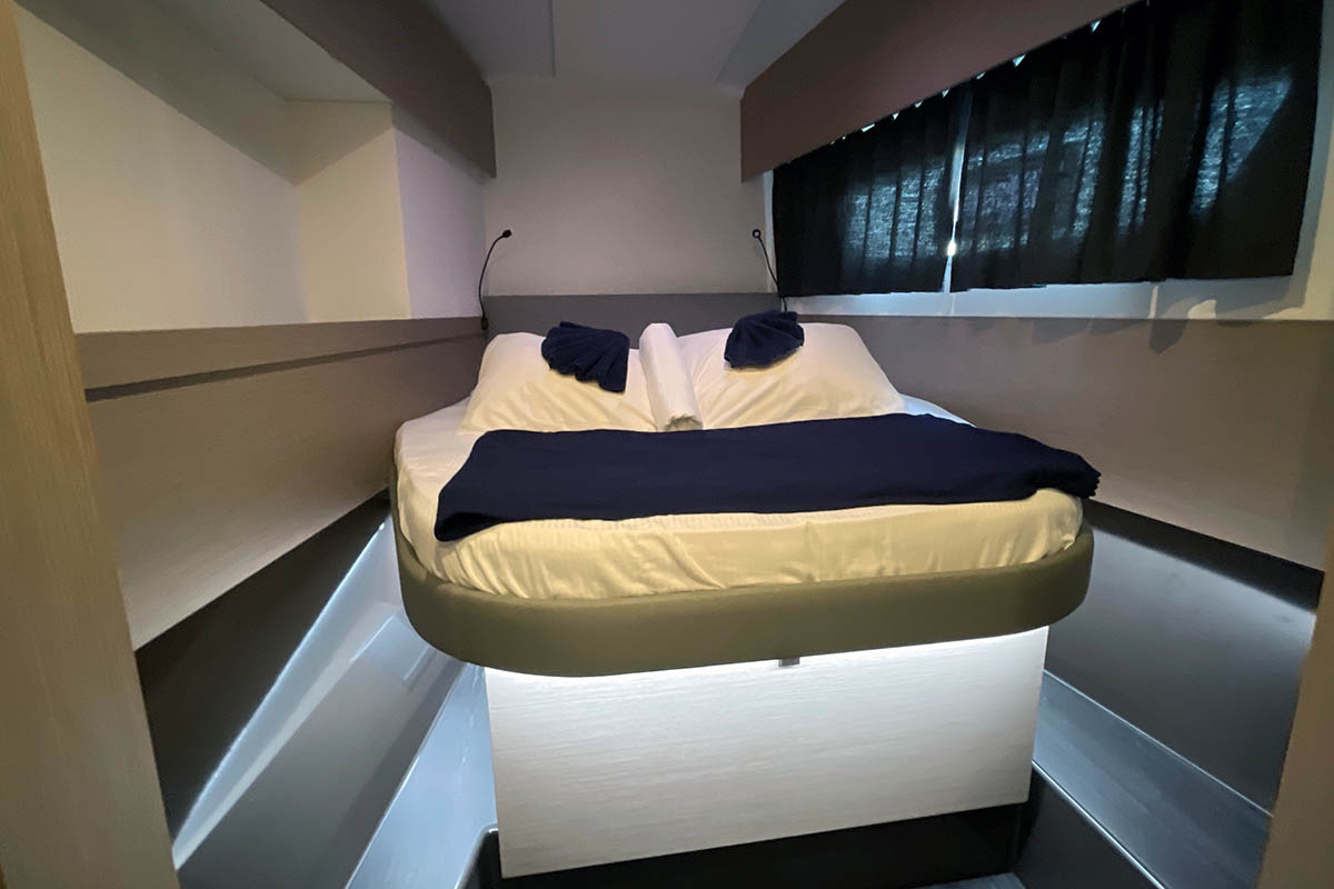 Fountaine Pajot Astrea 42 — photo 30