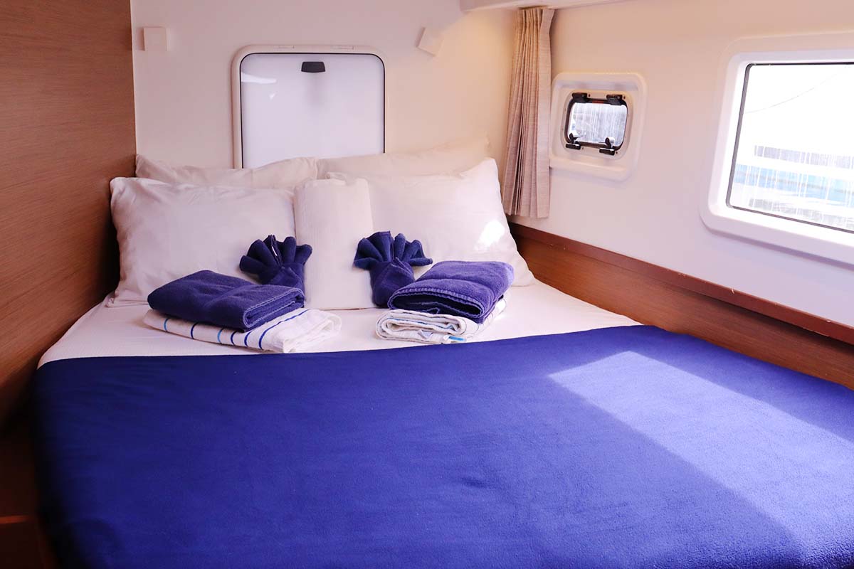 Lagoon 42 - 4 + 2 cab. — photo 19