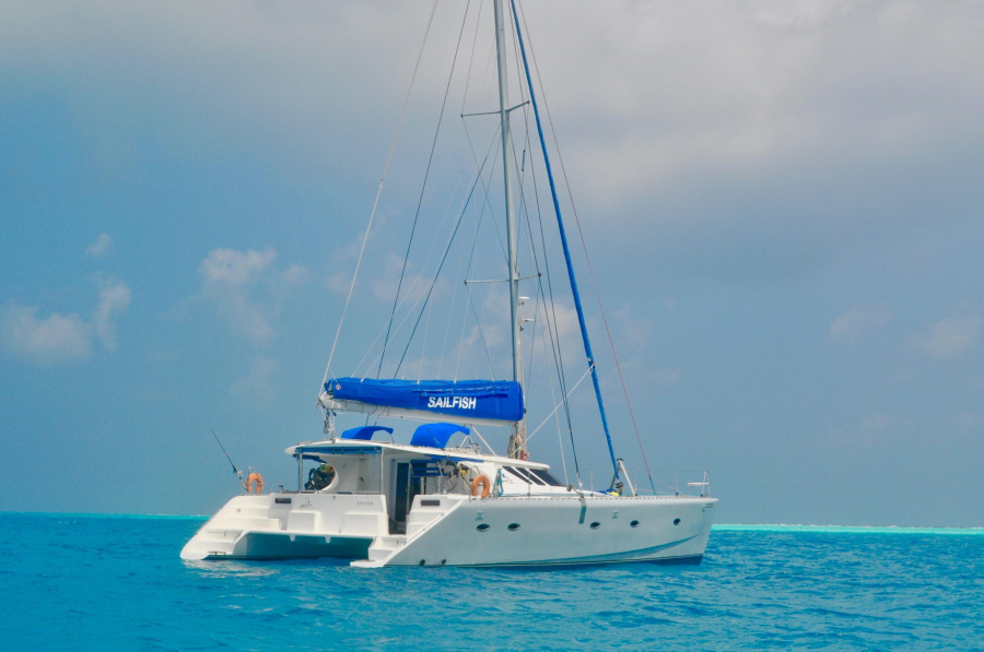 Photo #1 - Sailfish 480 (Knysna) en Hulhumale - 2973
