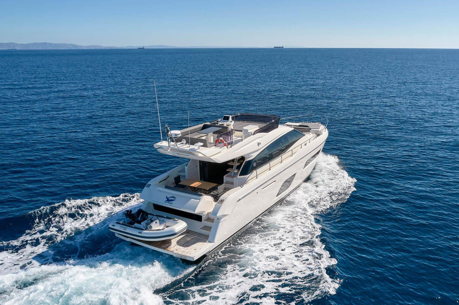 Photo #1 - Ferretti (El Petas) en Olympic marina - 3205