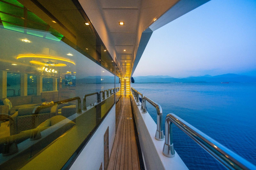 Motoryacht DS - 2