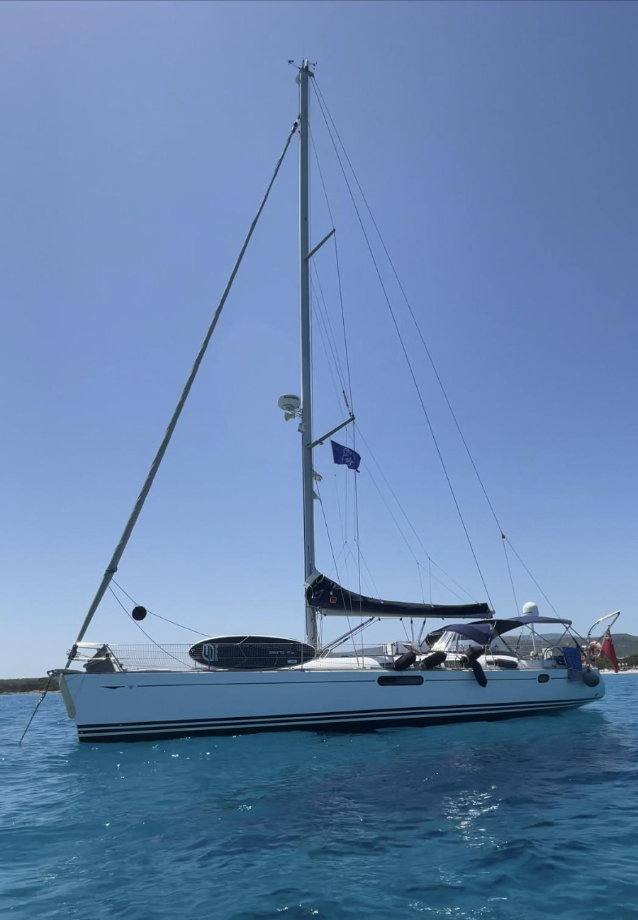 Photo #1 - Jeanneau Sund Odyssey (Blue Magic A) en Marina di Baunei - 3255